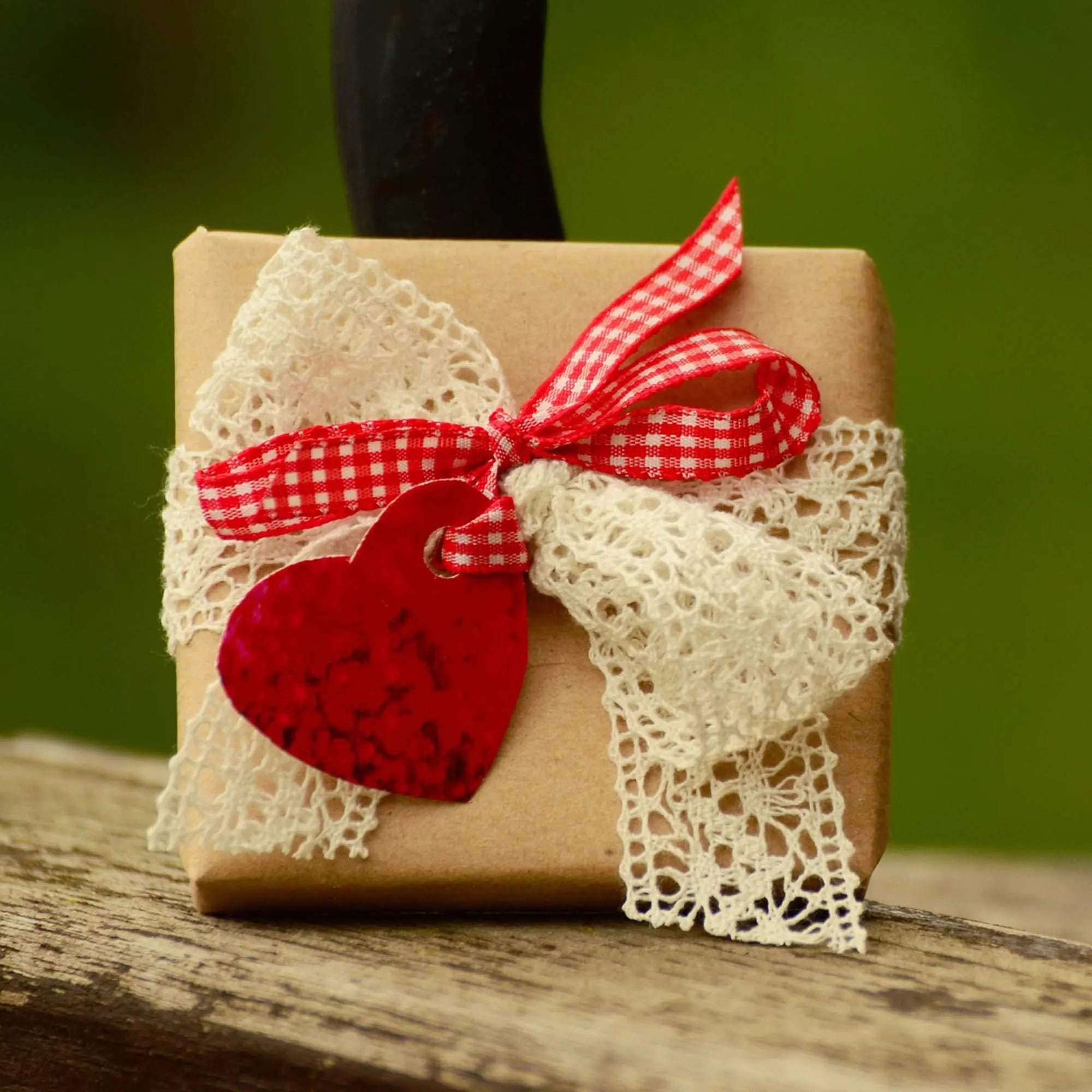 TOP-12-Best-Gifts-for-a-Father-in-Law PopArtYouShop